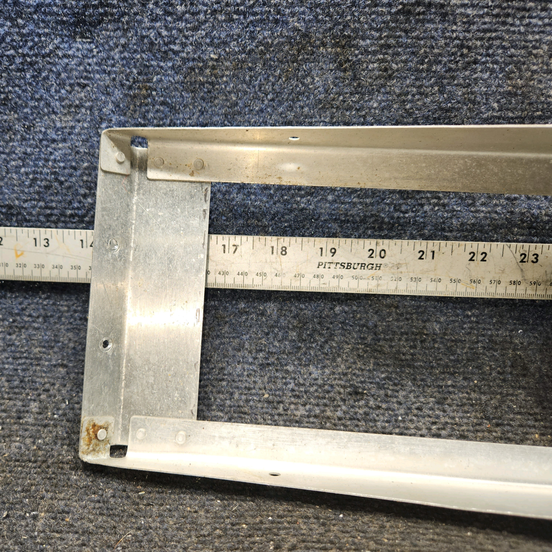 Used aircraft parts for sale, 0460112-1 cessna 150G Elevator Trim Wheel