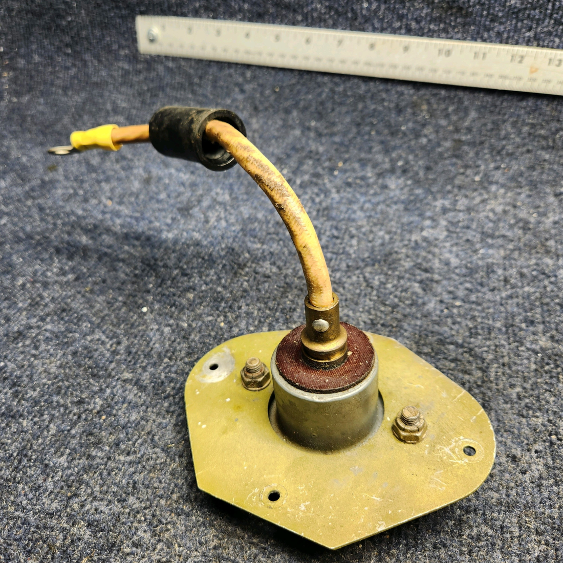 Used aircraft parts for sale, 62355-002 Piper PA32RT-300 EXTERNAL POWER PLUG ASSY W/ MOUNTING PLATE