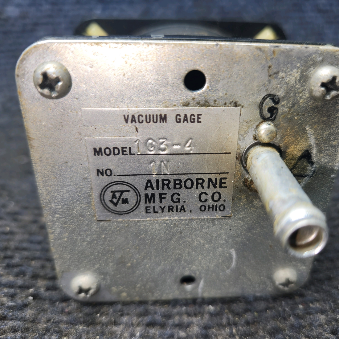 Used aircraft parts for sale, 1G3-4 Airborne MFG Piper PA-28-140 Suction Gauge Indicator