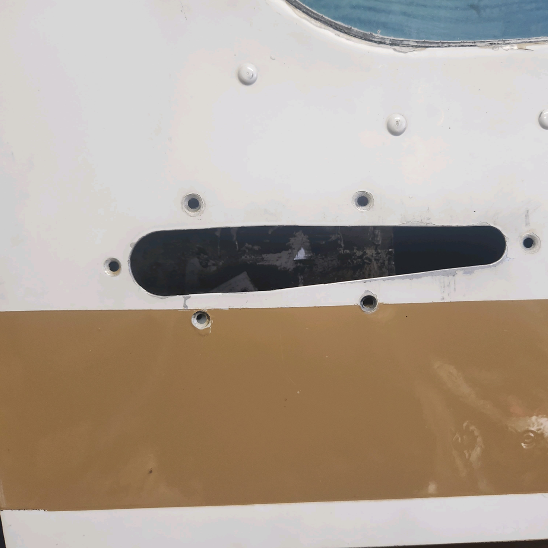 Used aircraft parts for sale, 36-420010-11 Beechcraft F33A CABIN DOOR ASSEMBLY
