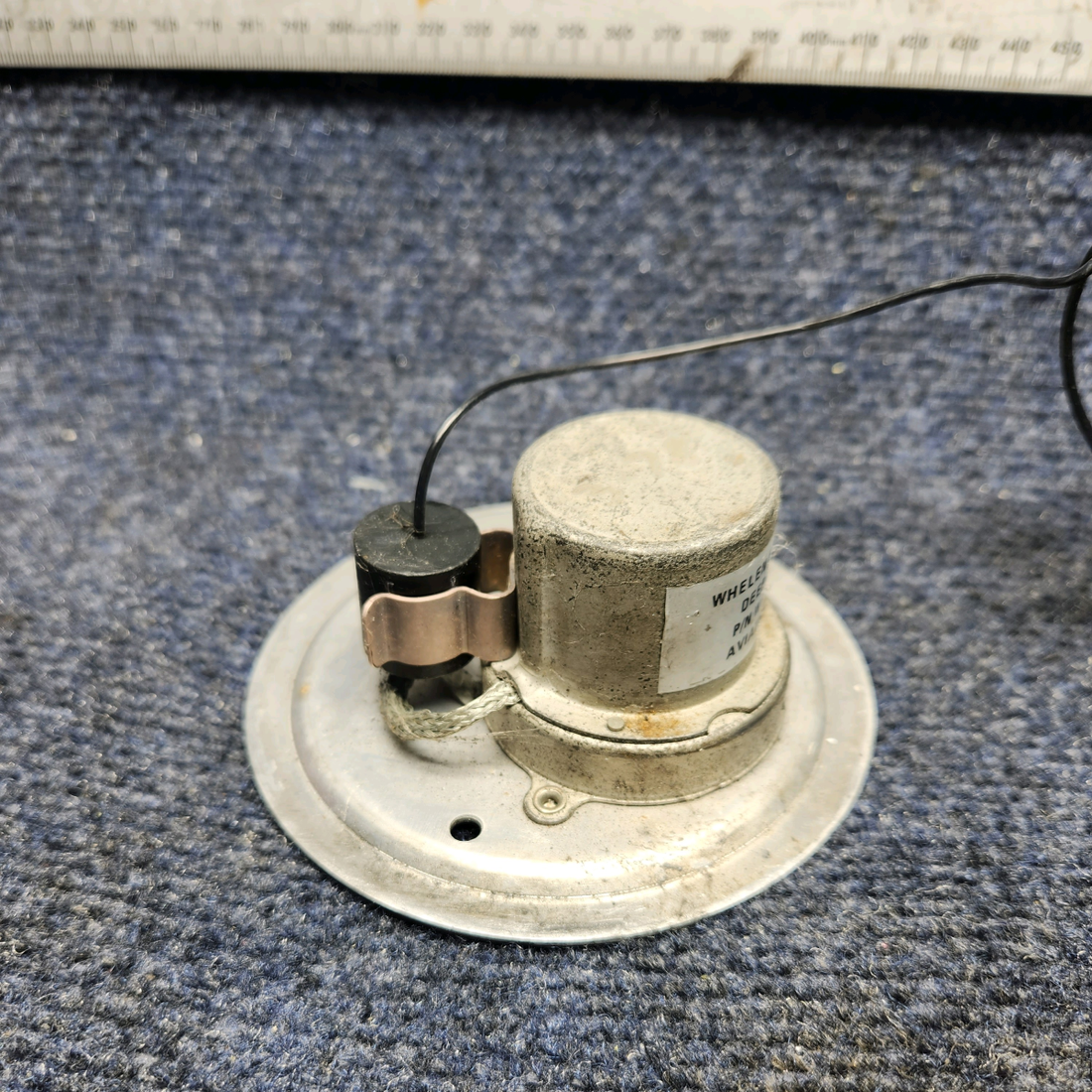 Used aircraft parts for sale, WRML WHELEN MOONEY M20J ROTATING BEACON ASSEMBLY (VOLTS: 12) "CORE"