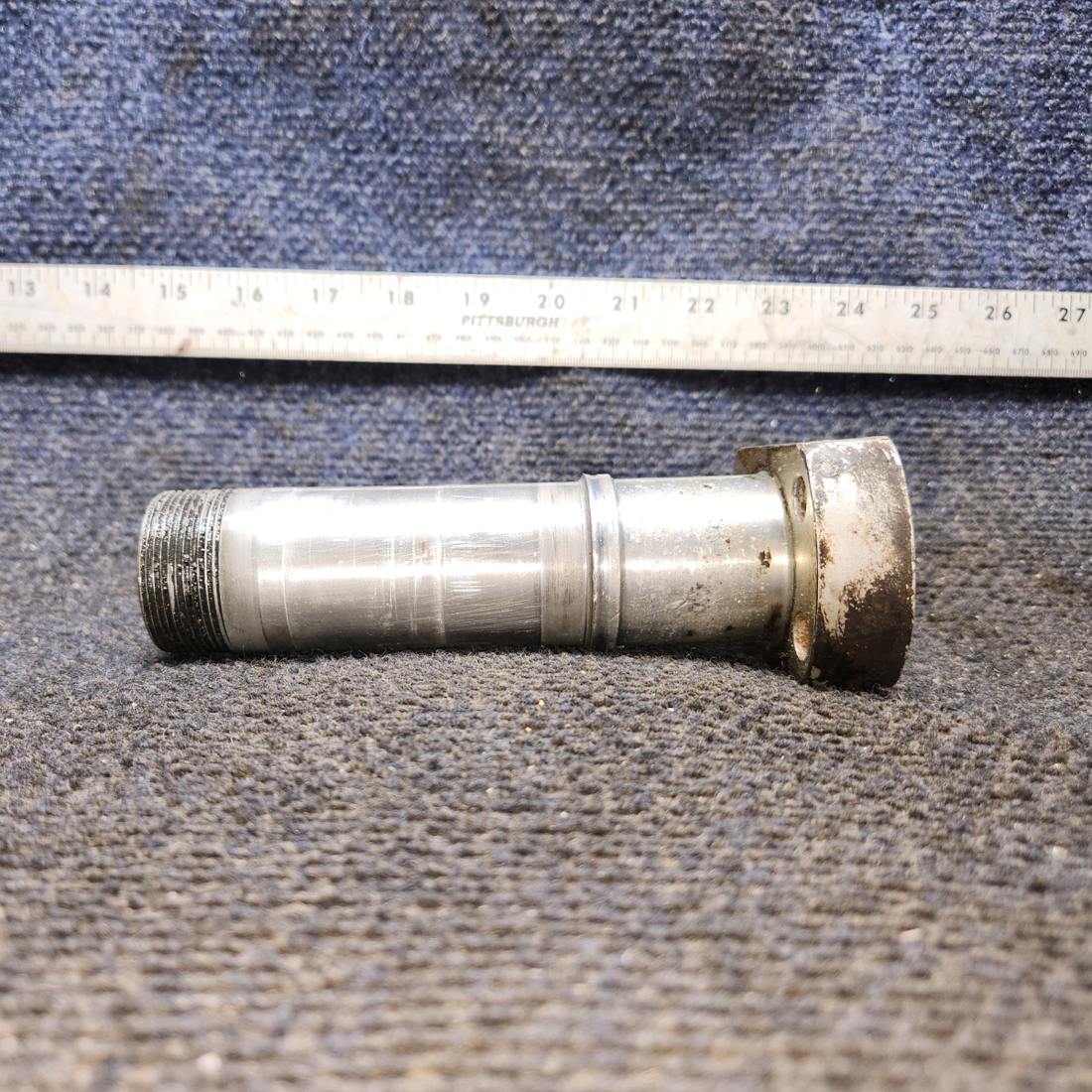 Used aircraft parts for sale, 0541124 cessna 150G Main Landing Gear Axle