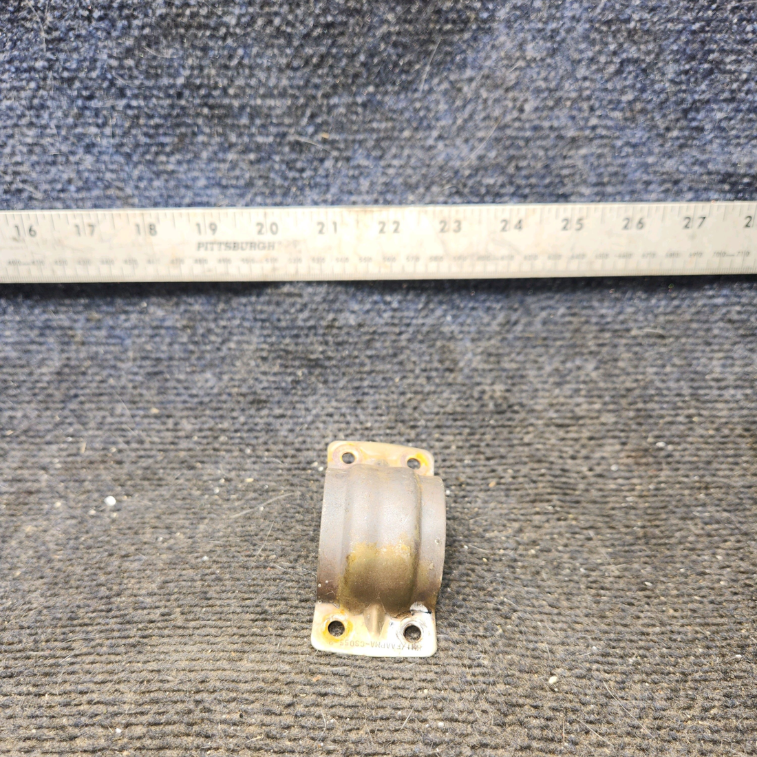 Used aircraft parts for sale, 1555014-2 cessna 172N Clamp Half