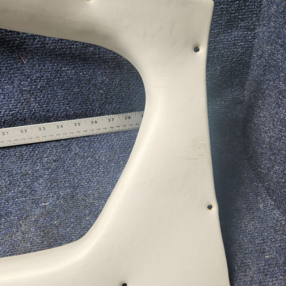 Used aircraft parts for sale, 96-534131-4 Beechcraft F33A WINDOW MOLDING ASSY AFT CABIN RH