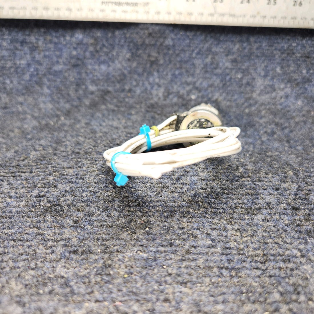 Used aircraft parts for sale, 1CH1-6 Beechcraft A24R Micro Switch Gear Limit Switch