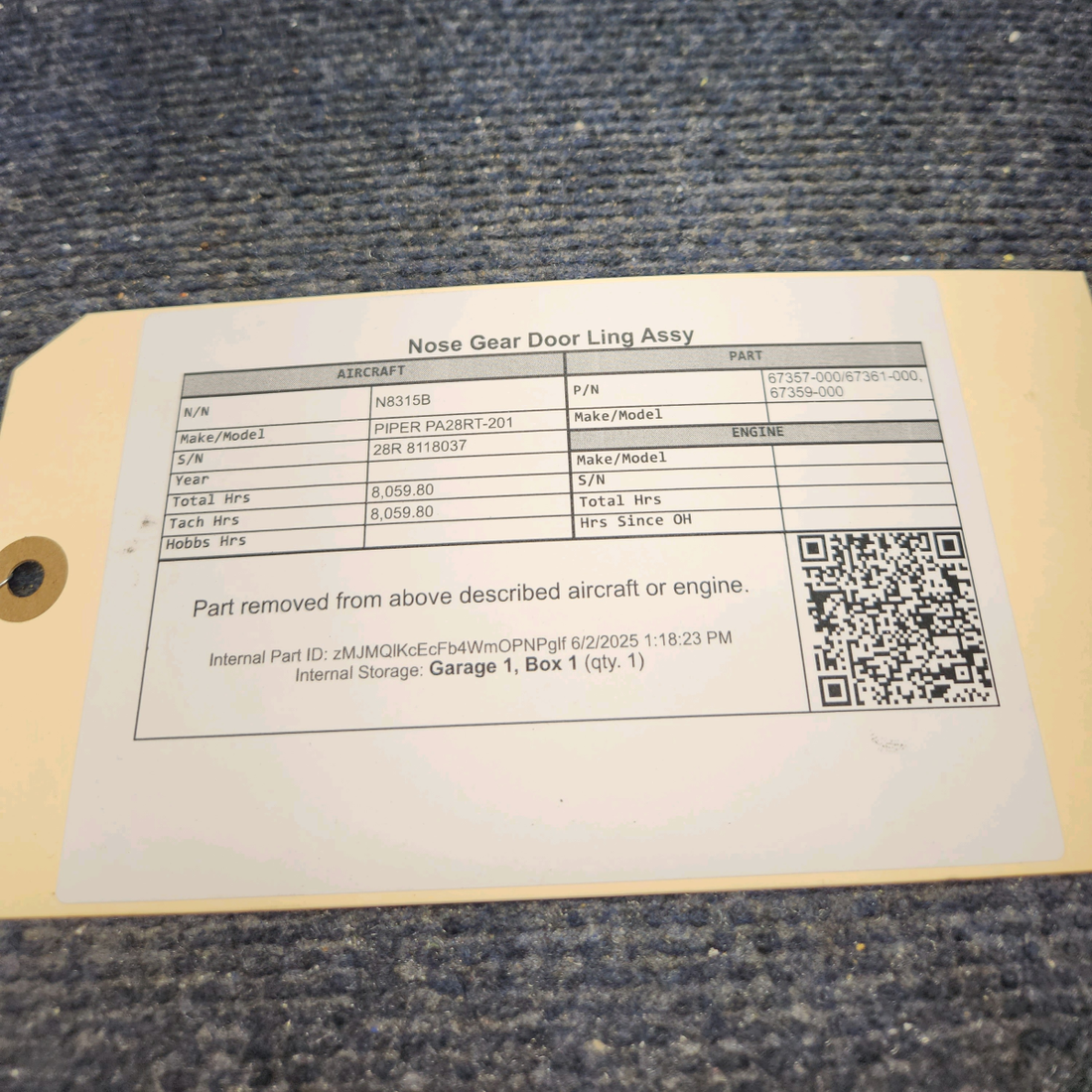 Used aircraft parts for sale, 67357-000, 67361-000 PIPER PA28RT-201 Nose Gear Door Link Assy