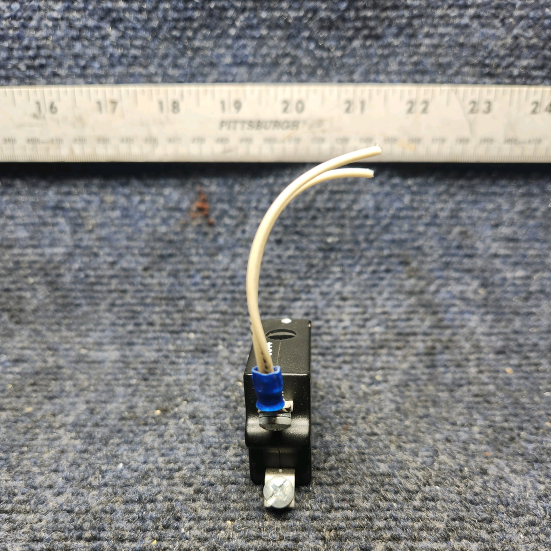 Used aircraft parts for sale, W31-X1020-5 Beechcraft F33A TYCO ELECTRONICS TOGGLE SWITCH (VOLTS: 250, 50) (AMPS: 5)