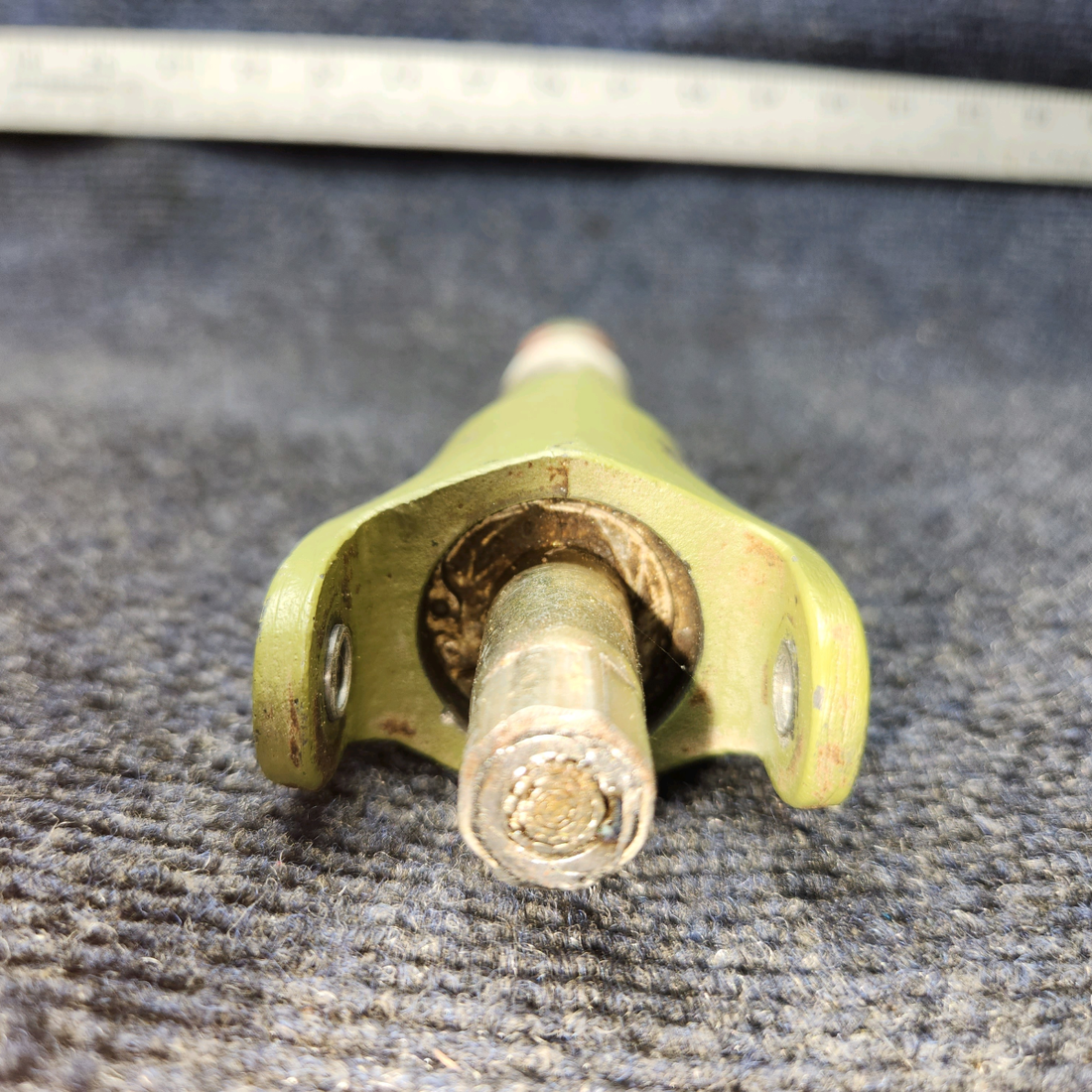 Used aircraft parts for sale, 35-521213 BEECHCRAFT 95-55B Flap Actuator Assembly LH