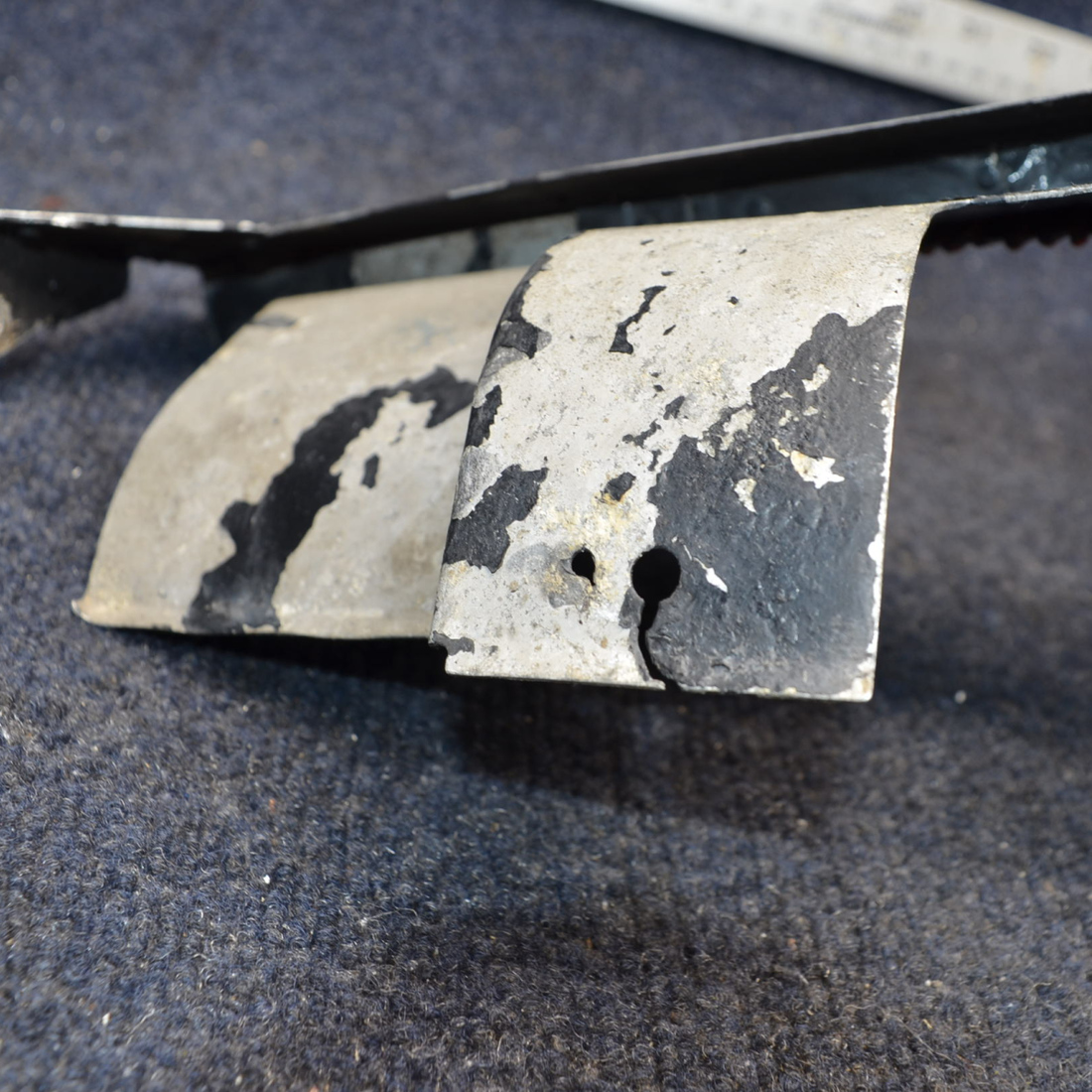 Used aircraft parts for sale, 2455044-1 Cessna 172RG FRONT LEFT BAFFLE ASSY