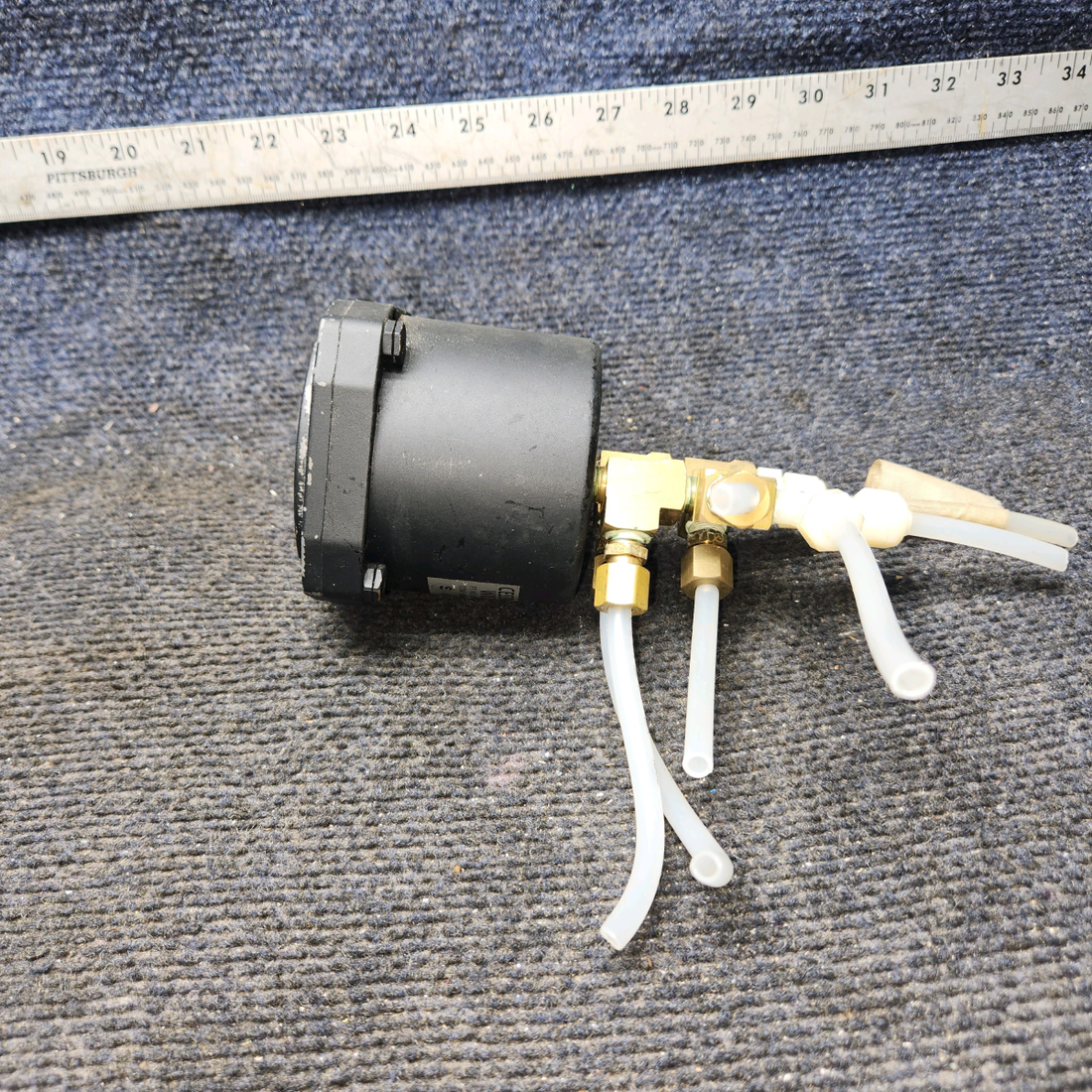 Used aircraft parts for sale, SP5121-CES-3 Standard Precision Cessna 172E Airspeed Indicator