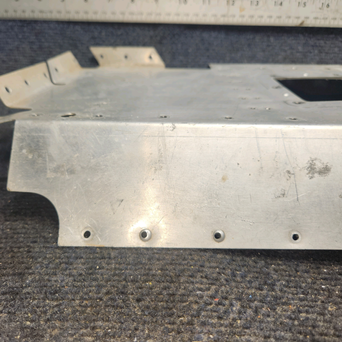 Used aircraft parts for sale, 0411955-5 cessna 150G Landing Gear Floorboard assembly