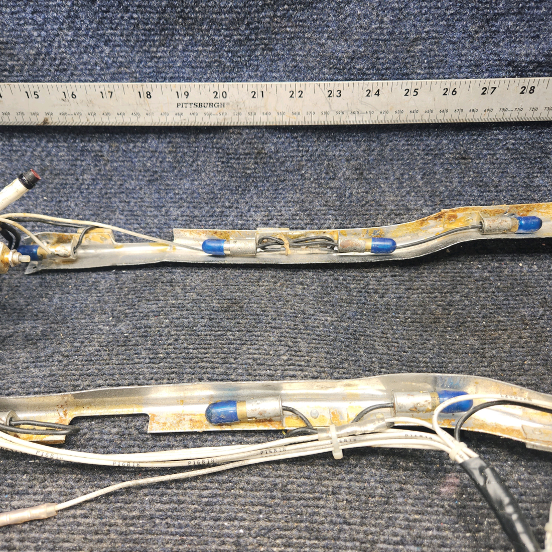 Used aircraft parts for sale, 96-534075-13 BEECHCRAFT 95-55B Reflector Assembly with Lamp Holder