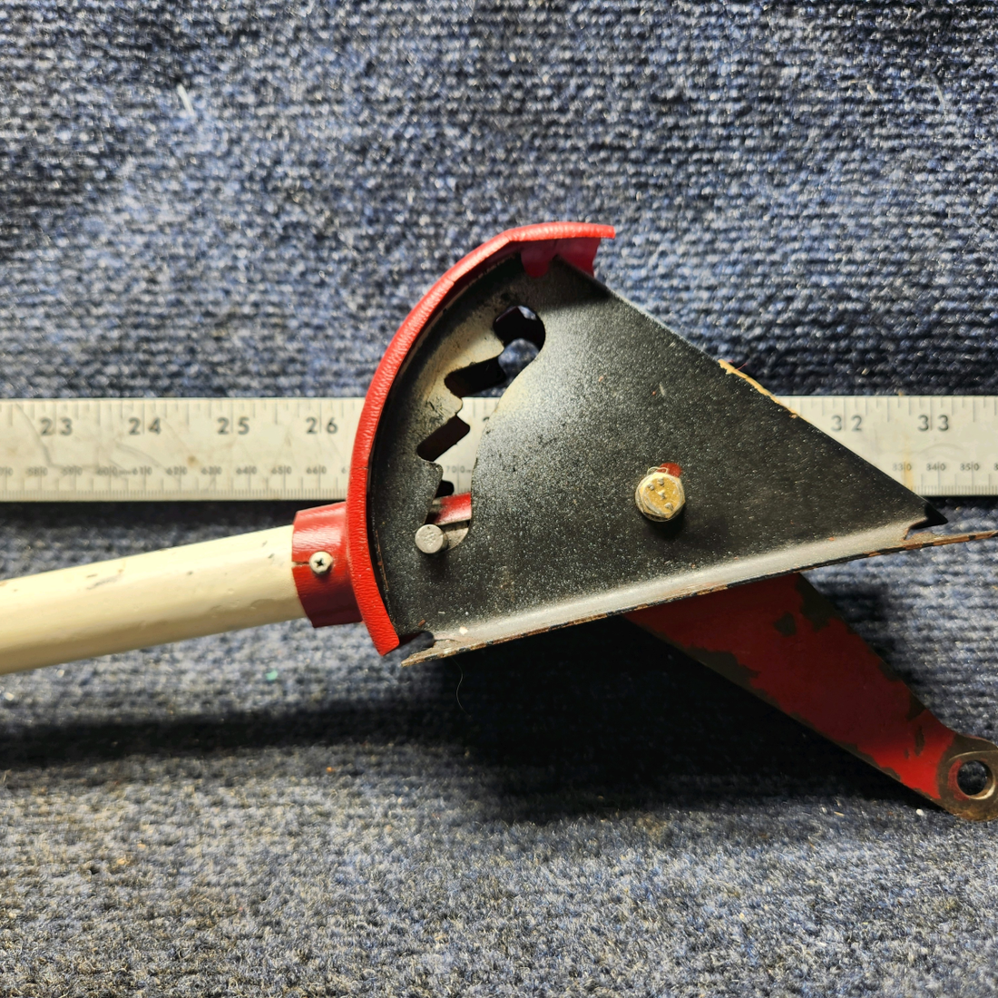 Used aircraft parts for sale, 63782-000 Piper PA28-140 Flap Lever and Handle Assembly