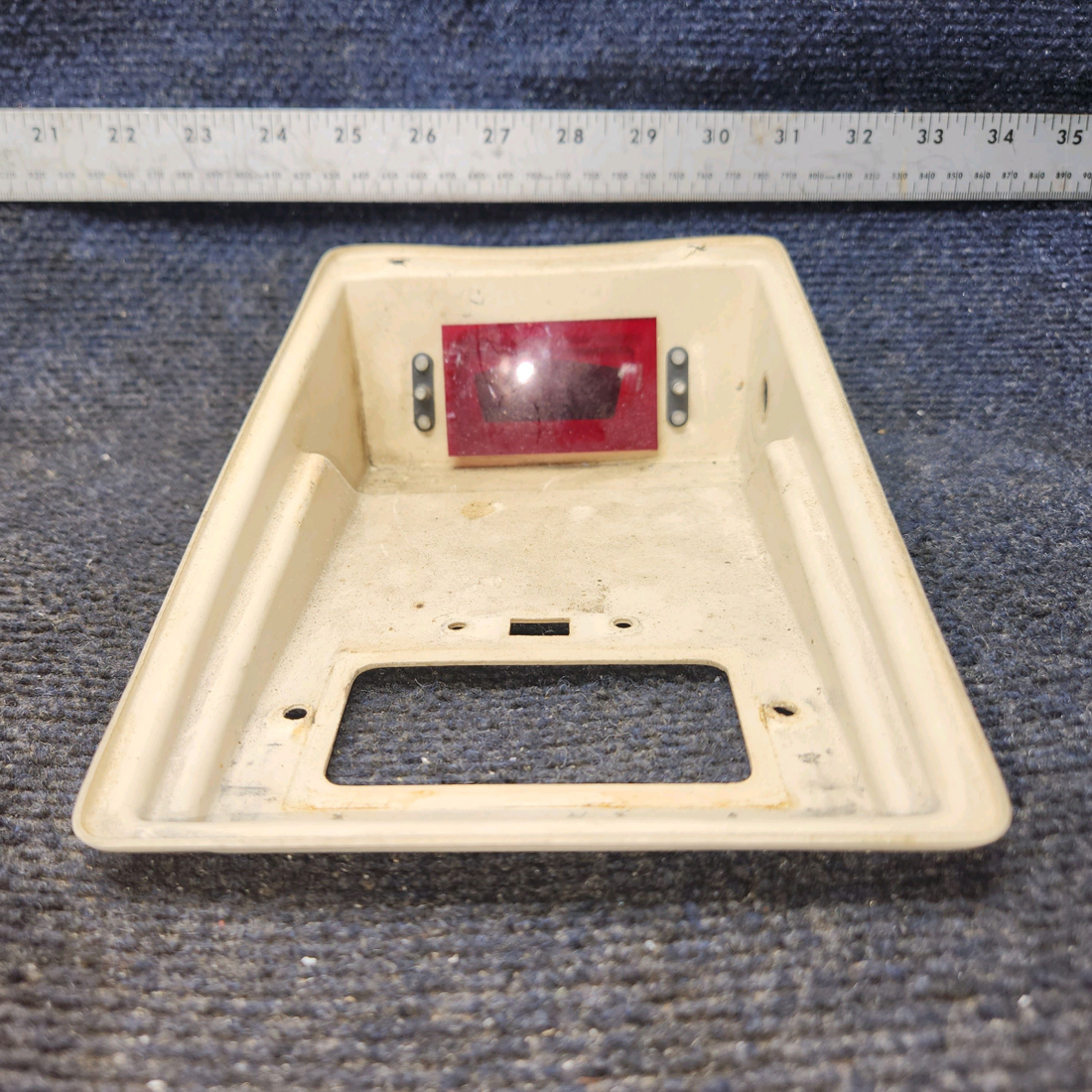 Used aircraft parts for sale, 0511482-9 Cessna 172E Dome/Panel Light Cover Assembly