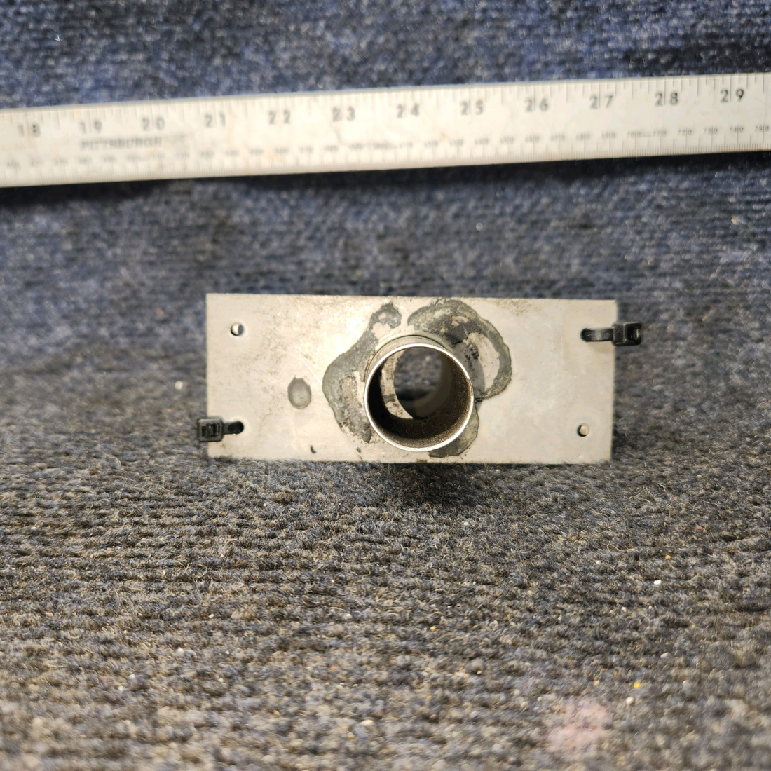 Used aircraft parts for sale, 69274-000, 69273-000 Piper PA28-161 Plate & Housing Defroster Valve