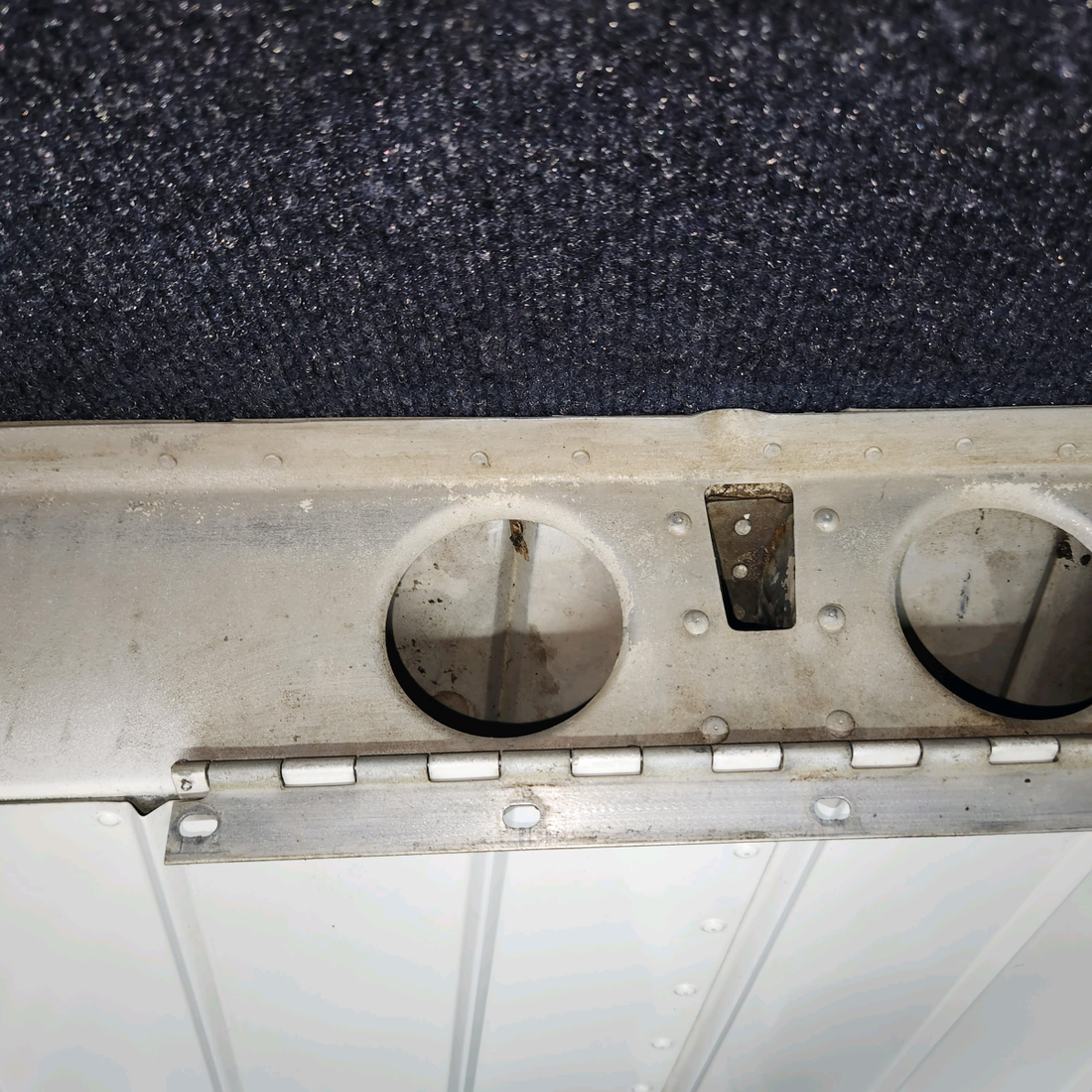 Used aircraft parts for sale, 0523800-1 cessna 150G Aileron Assembly – RH