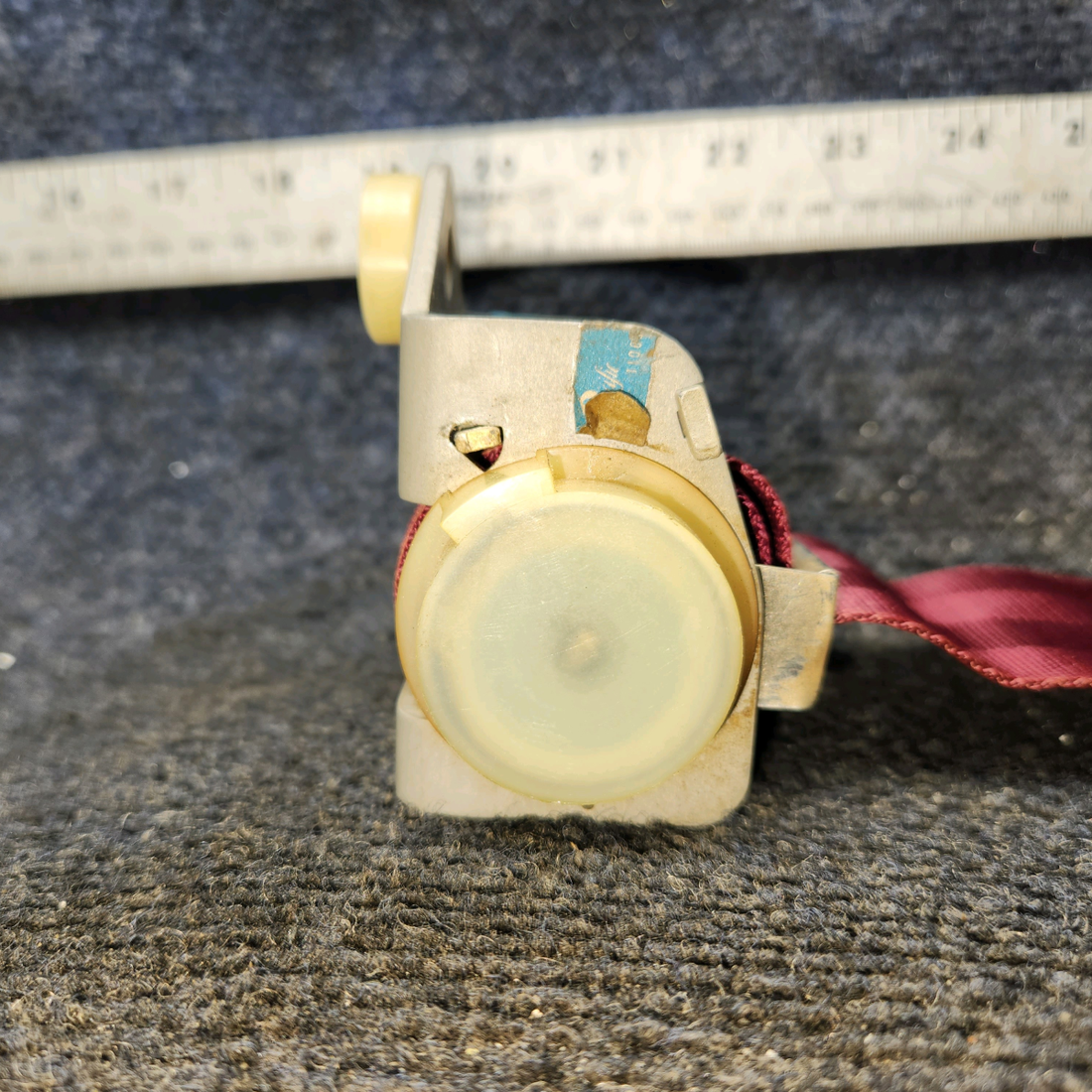 Used aircraft parts for sale, PS50039-4-16 Piper PA32RT-300 Forward Shoulder Belt with Inertia Reel