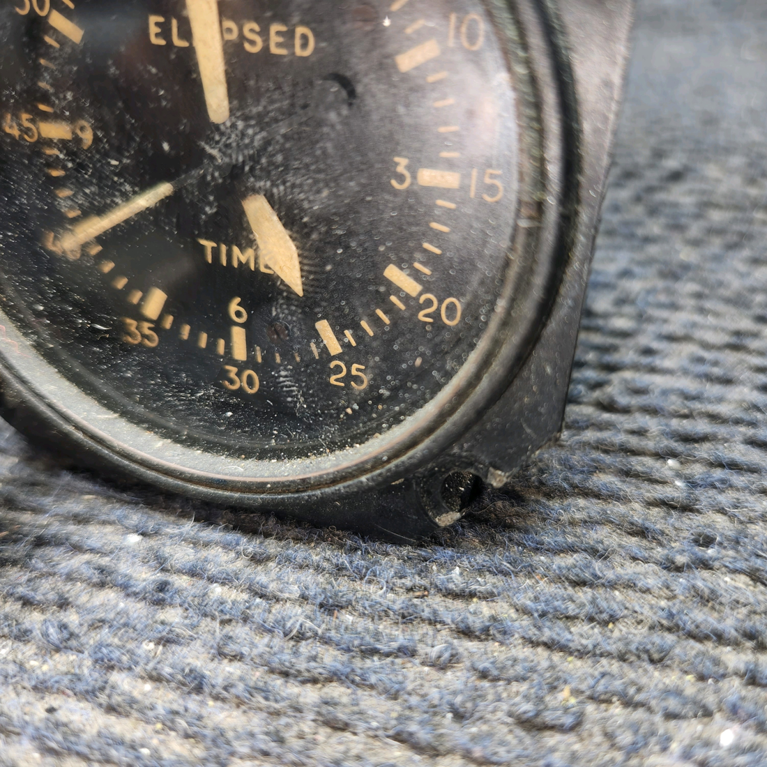 Used aircraft parts for sale, 22222-S Waltham Precision cessna 150G Elapsed Time Clock