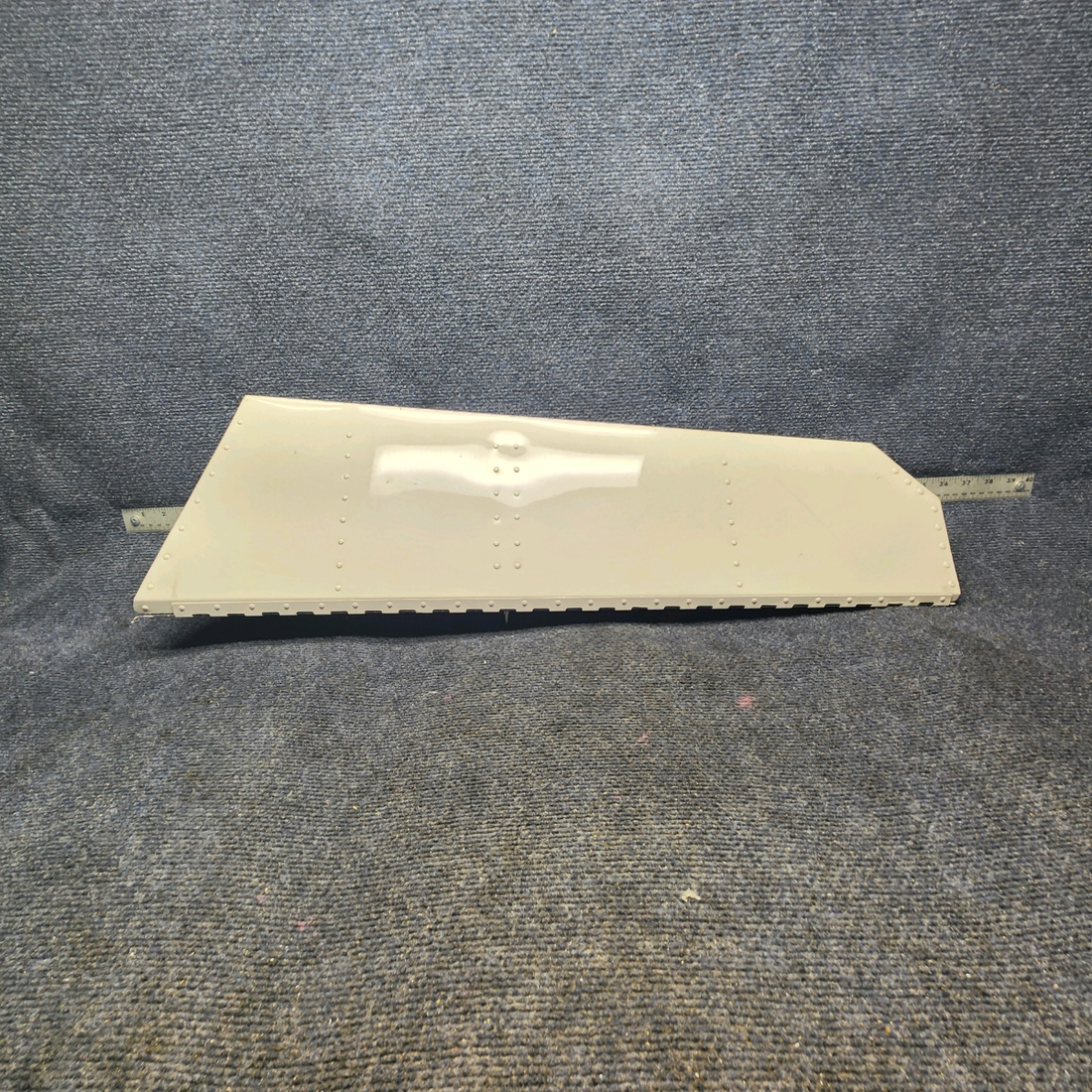 Used aircraft parts for sale, 33-610010-2 Beechcraft F33A ELEVATOR TRIM TAB ASSEMBLY RH (WHITE)