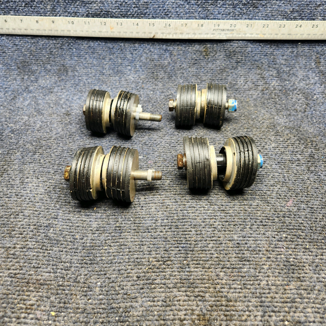 Used aircraft parts for sale, J-10776-1 Beechcraft A23A Musketeer Custom III J-10778-16 SET WITH 4 UNITS SHOCK MOUNT