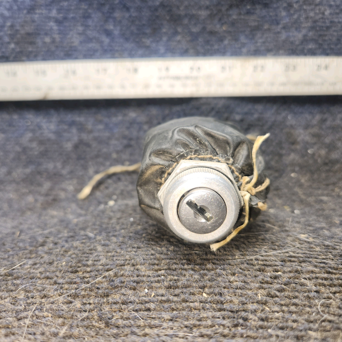 Used aircraft parts for sale, C292501-0102 cessna 172k Ignition Switch Kit – No Key
