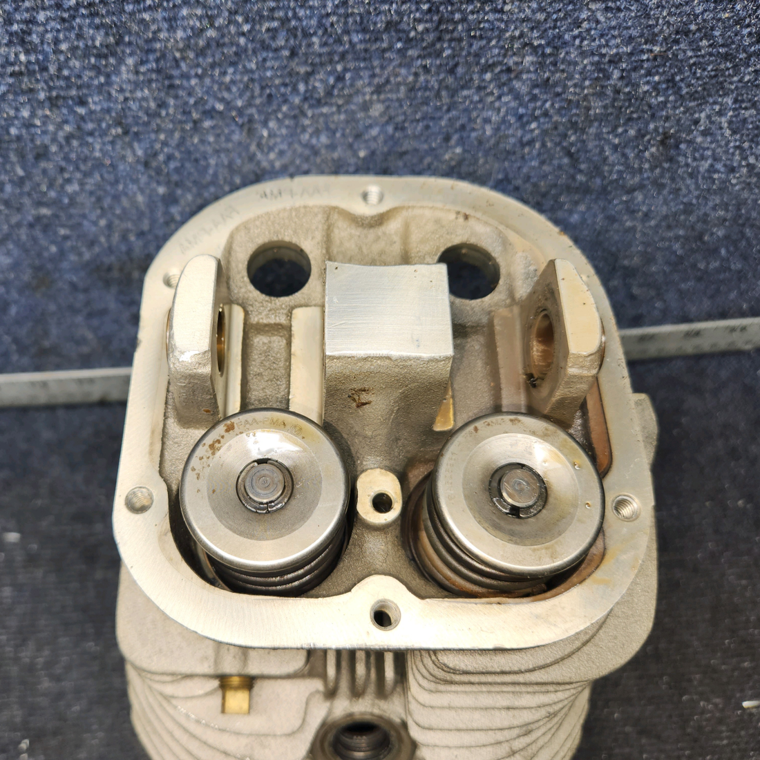 Used aircraft parts for sale, SA10200-A1 Superior O-300 Cessna 172 Cylinder with Valves and Springs