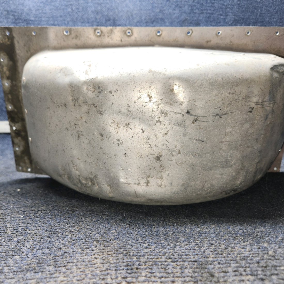 Used aircraft parts for sale, 2413118-1 Cessna 172RG Nose Gear Tunnel Cover Assy