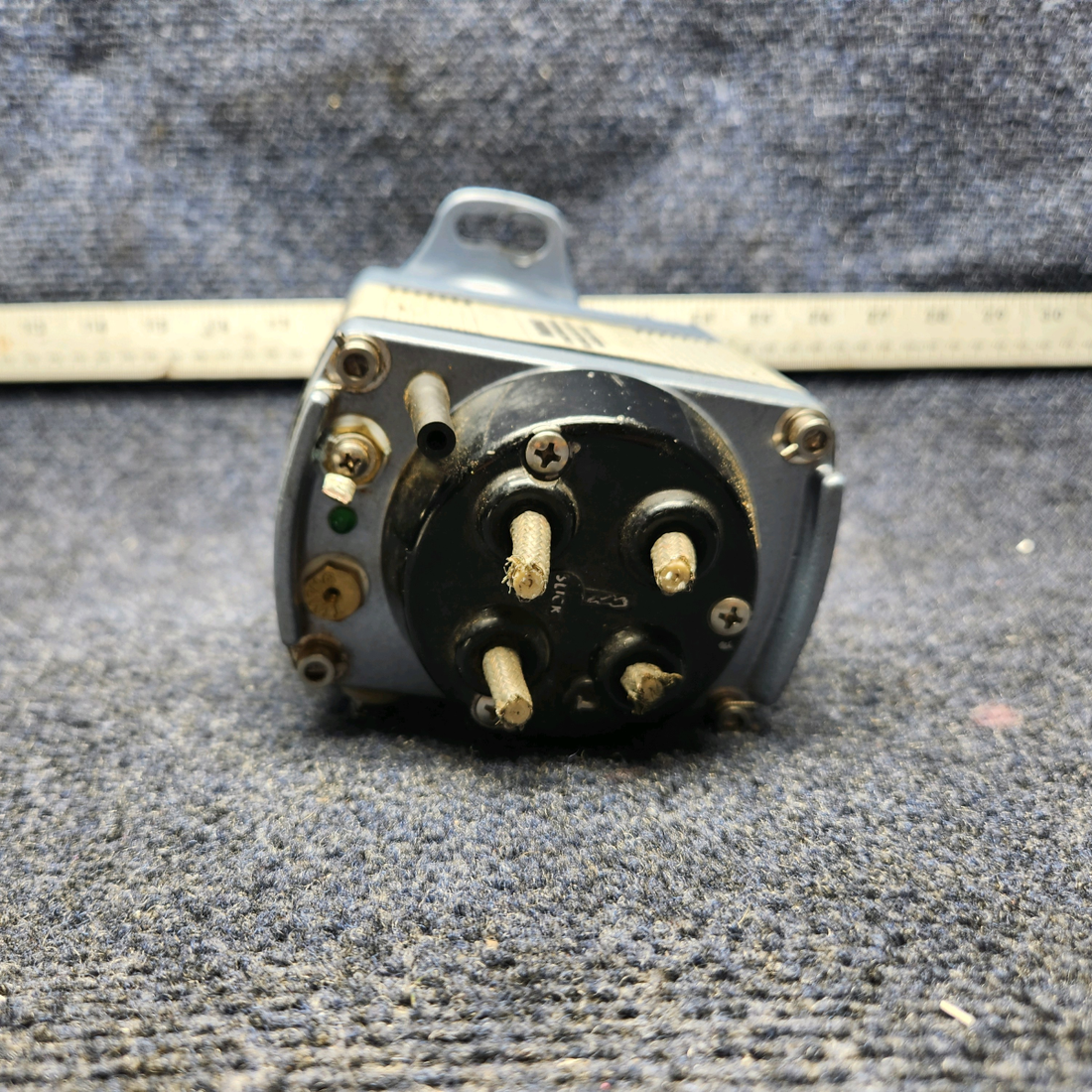 Used aircraft parts for sale, SIM4N SureFly CESSNA 172K ELECTRONIC IGNITION FOR 4-CYLINDER NON-IMPULSE COUPLED