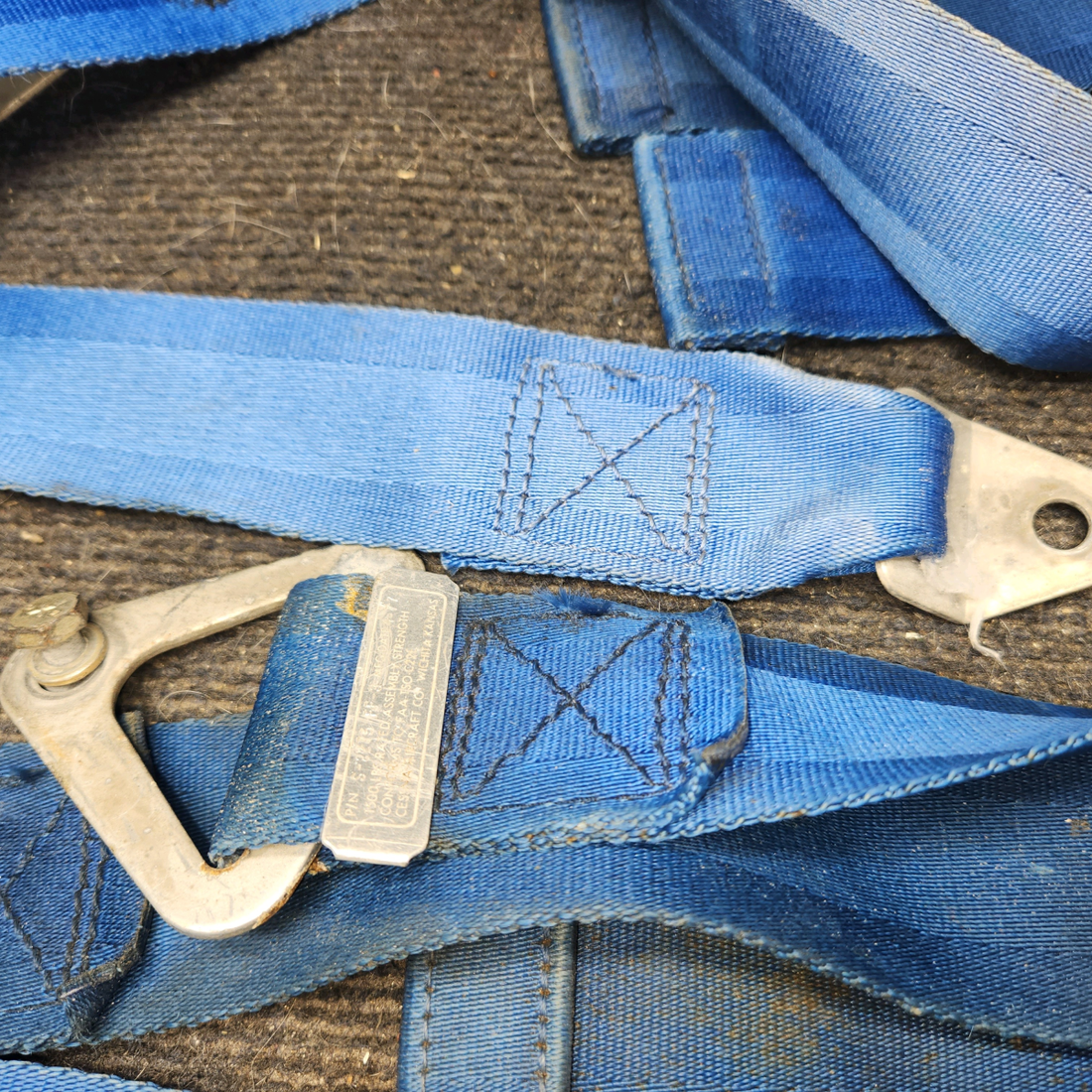 Used aircraft parts for sale, 2-846-745 American Safety cessna 172N Seat Belt Assembly Set with Anchors – Blue