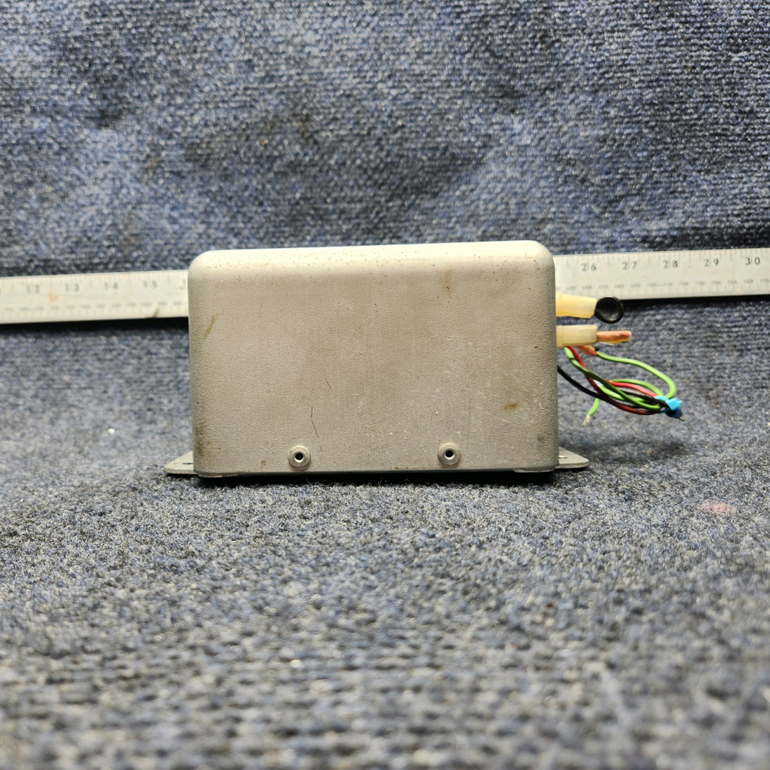 Used aircraft parts for sale, HD-T3 WHELEN CESSNA 172K STROBE LIGHT POWER SUPPLY (VOLTS: 28)