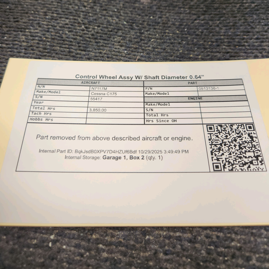Used aircraft parts for sale, 0513136-1 Cessna C175 Control Wheel Assy W/ Shaft Diameter 0.64"