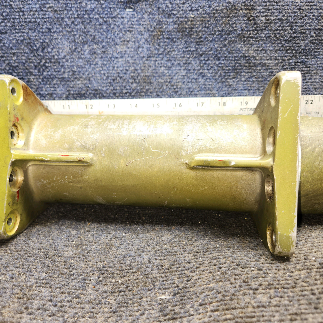 Used aircraft parts for sale, 65319-004 Piper PA-28-140 Main Gear Cylinder