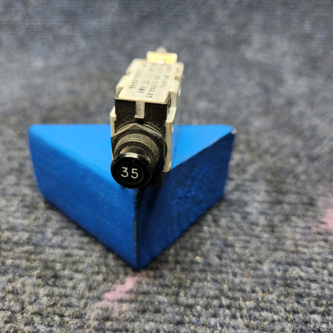 Used aircraft parts for sale, 7271-8-35 KLIXON CIRCUIT BREAKERS 35 AMP "PRICE PER EACH"