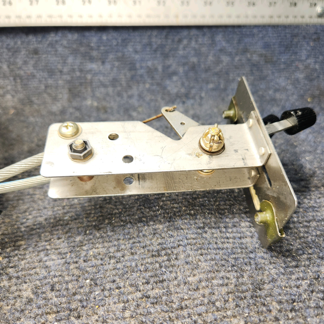 Used aircraft parts for sale, 79863-003 Piper PA28-161 Heat and Defrost Control Levers w/ Knobs and Cables (2 Levers – 37" & 46")