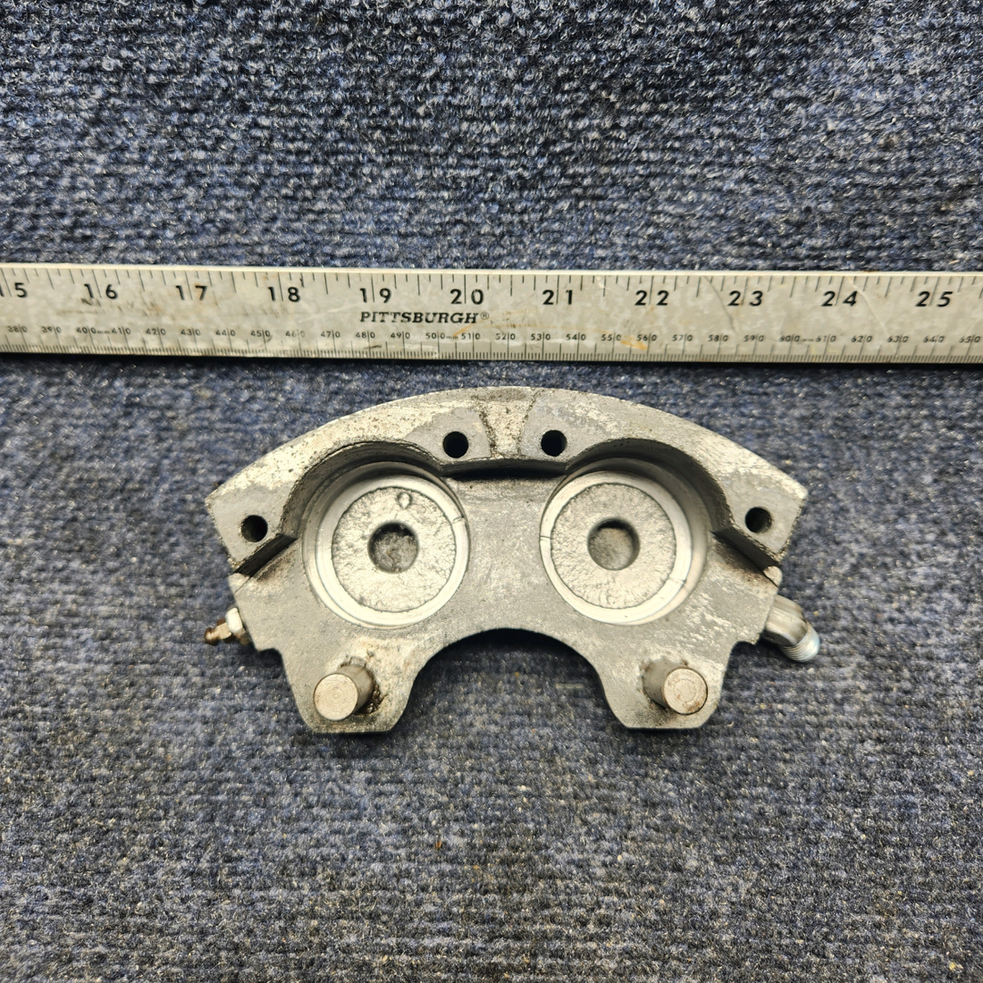 Used aircraft parts for sale, 36-8001-11 Cleveland Beechcraft F33A BRAKE CALIPER ASSEMBLY-"SEE PHOTOS FOR DETAIL PLEASE"