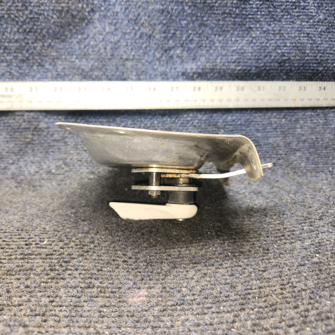 Used aircraft parts for sale, 36598-002 Piper PA28-161 Auxiliary Latch with Handles