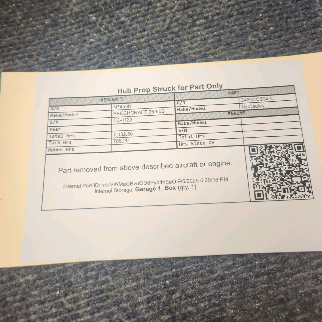 Used aircraft parts for sale, 3AF32C504-C McCauley BEECHCRAFT 95-55B Propeller Hub – Prop Strike, for Parts Only