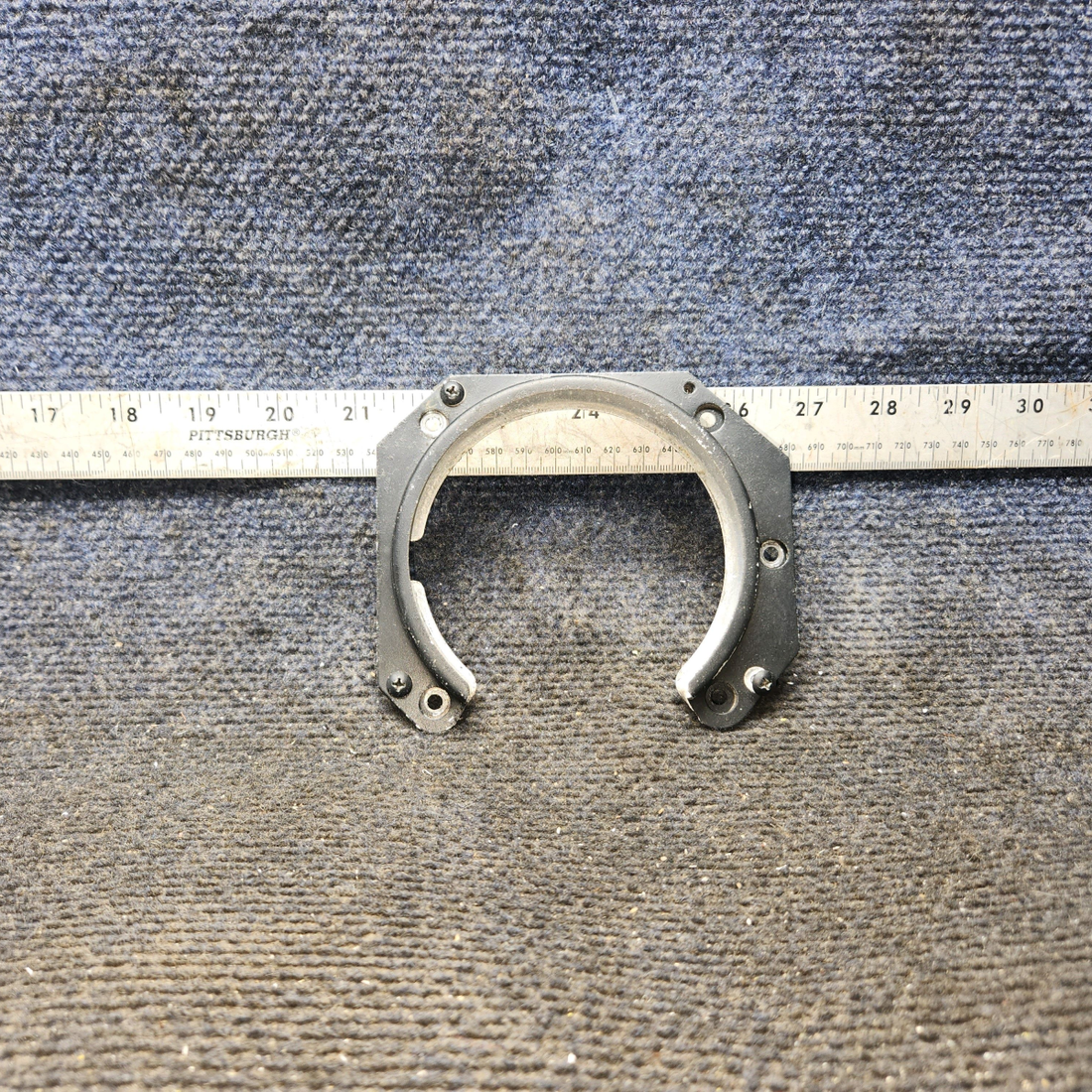 Used aircraft parts for sale, 0423542-6 cessna 150G Landing Light Bracket Assembly
