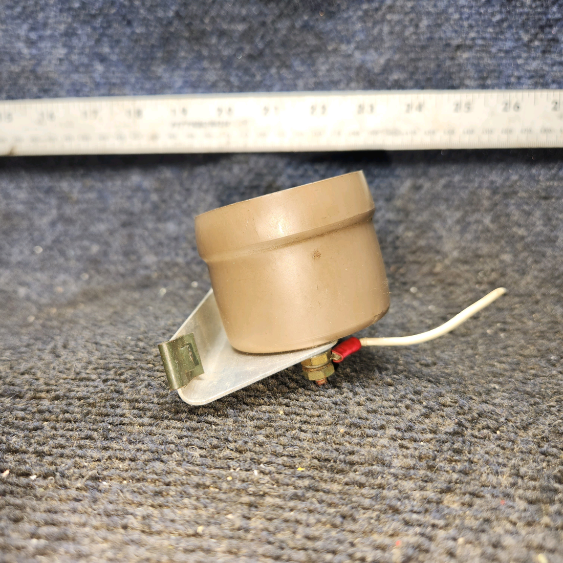 Used aircraft parts for sale, S1407-6 Cessna 182G Stall Warning Horn with Bracket