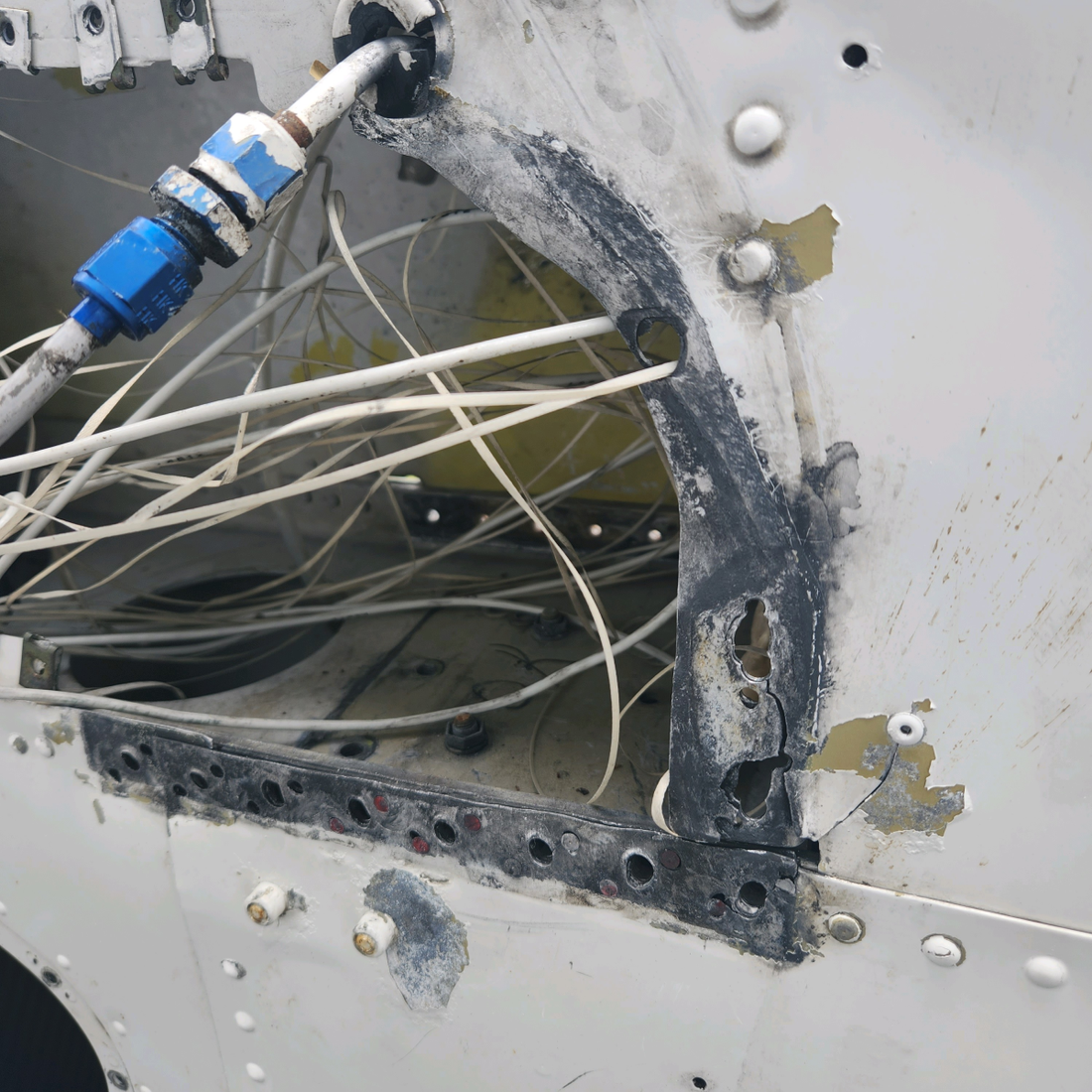 Used aircraft parts for sale, 169-110000-663 Beechcraft C23 SUNDOWNER WING STRUCTURE ASSY LH "SEE PHOTOS FOR DETAILS"