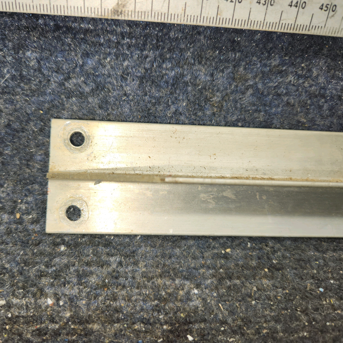 Used aircraft parts for sale, 0411546-1 cessna 150G Seat Rail Stiffener