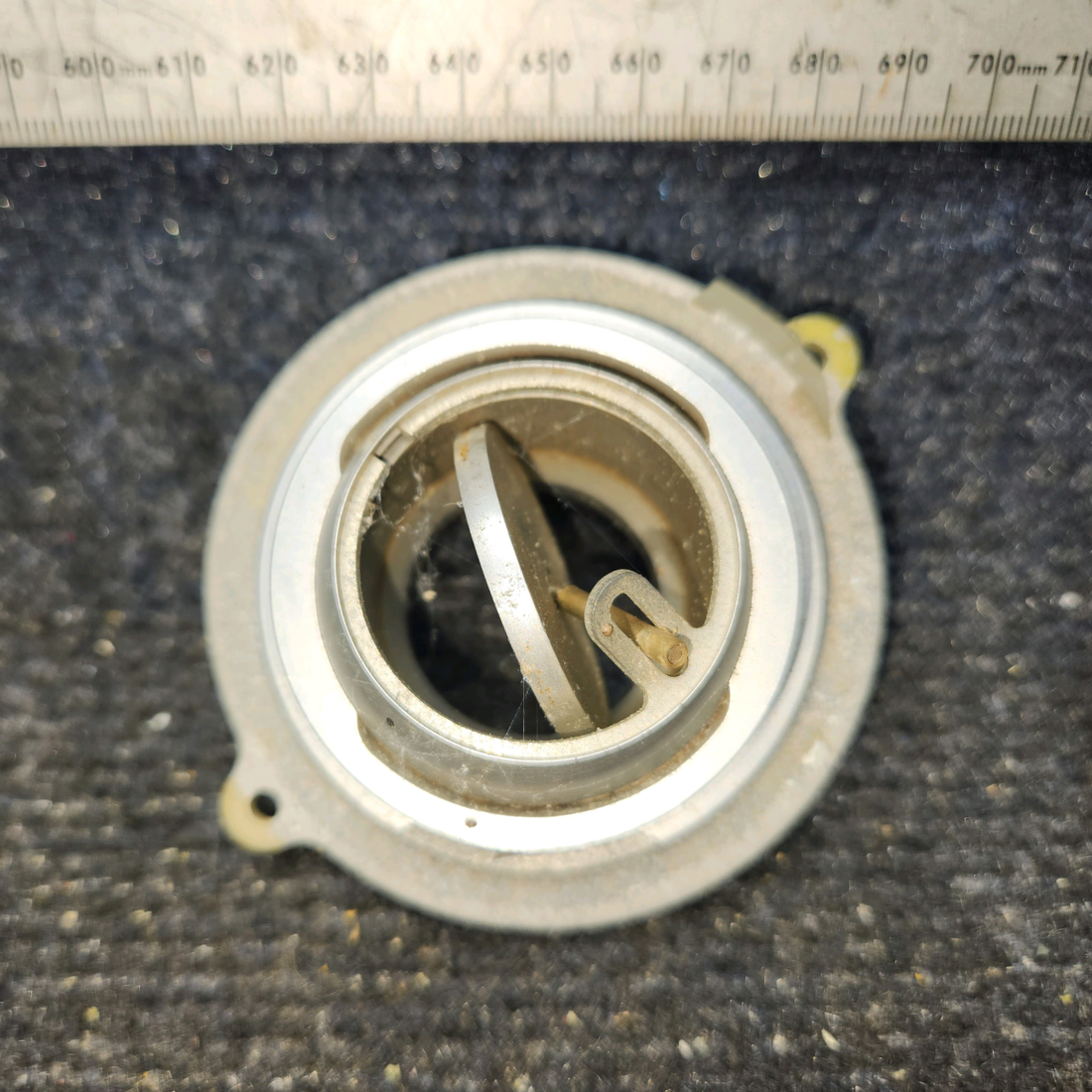 Used aircraft parts for sale, 2515 Wemac BEECHCRAFT F35 Valve Assy Air Outlet