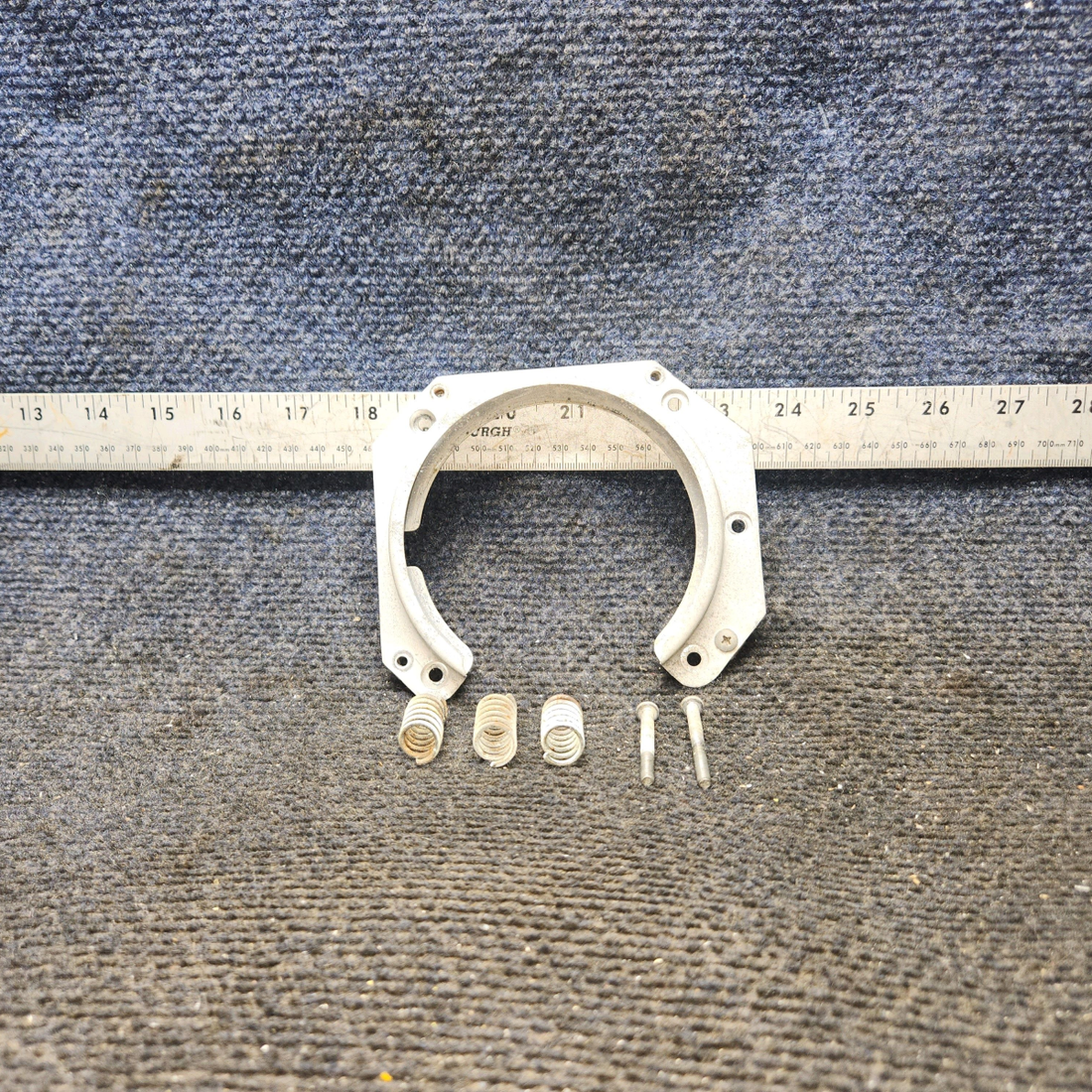Used aircraft parts for sale, 0423542-6 cessna 150G Landing Light Bracket Assembly