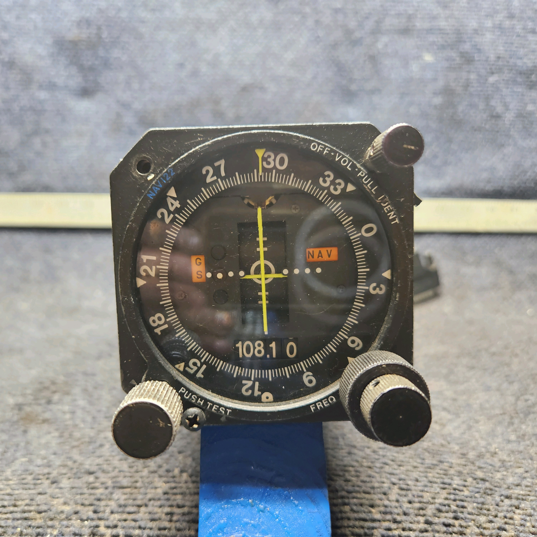 Used aircraft parts for sale, Narco Nav 122 Narco Nav 122 Piper PA28-140 Glideslope Indicator Receiver w/ Connectors