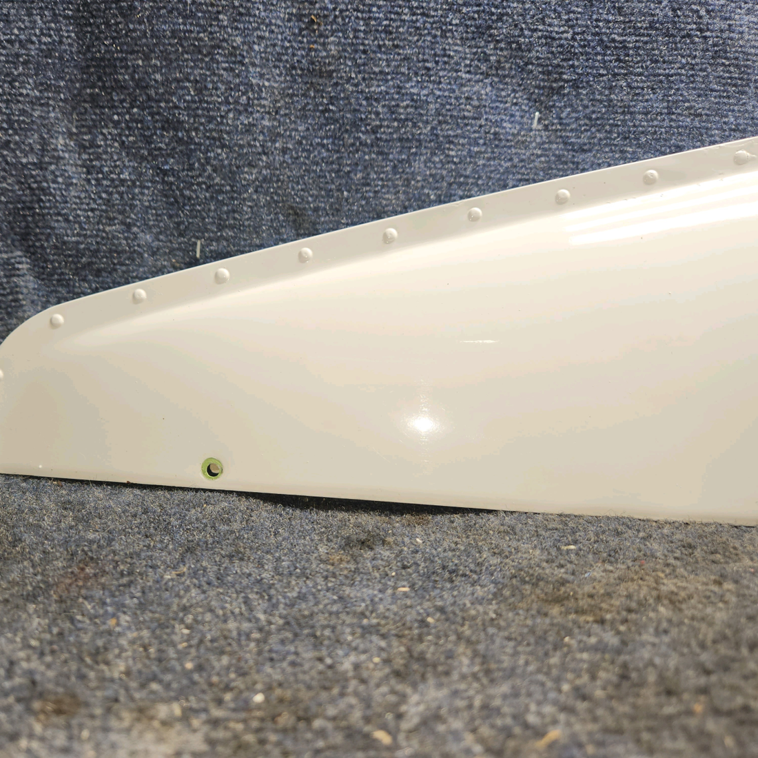 Used aircraft parts for sale, 0523700 Cessna 172 Tip Assy Wing