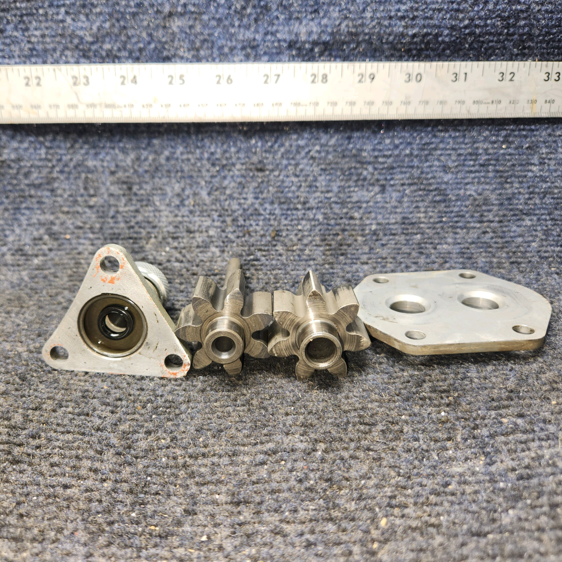 Used aircraft parts for sale, 626088, 626087 Continental O-300 Cessna 172 Gears Oil Pump and Cover