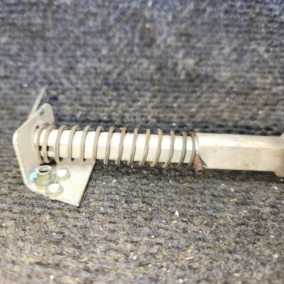 Used aircraft parts for sale, 0511260-1 cessna 150G Door Latch Bolt – LH