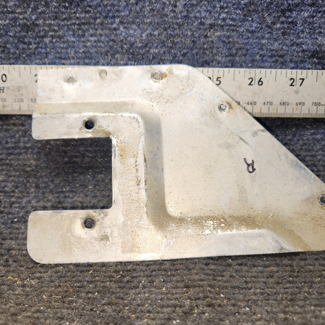 Used aircraft parts for sale, 0413388-4 cessna 150G Handle Plate Assembly – RH