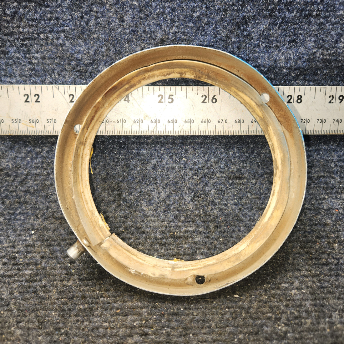 Used aircraft parts for sale, 65372-000 Piper PA28-161 Landing Light Retainer Assembly