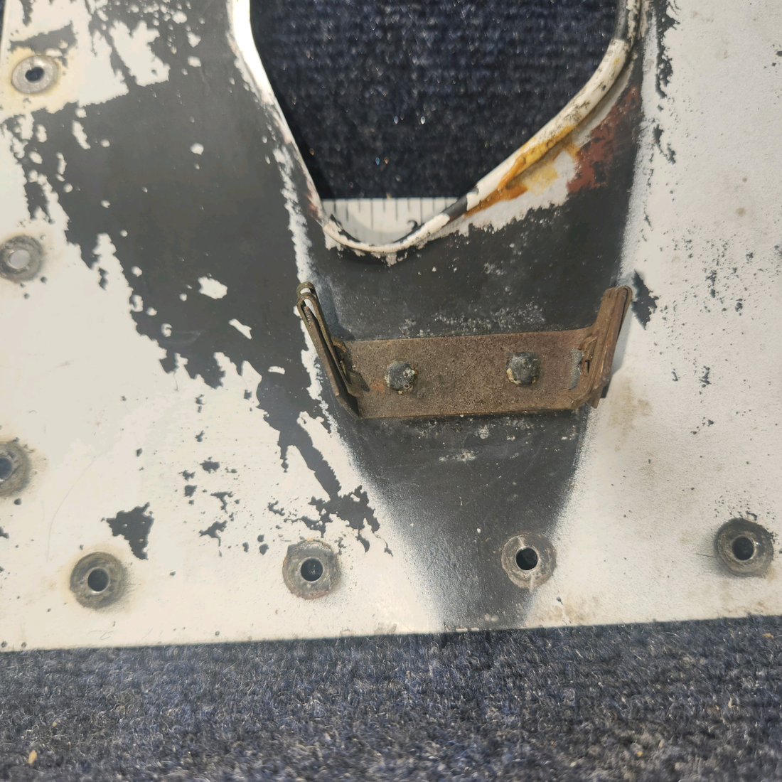 Used aircraft parts for sale, 63339-001 PIPER PA28-140 Plate Assy MLG RH